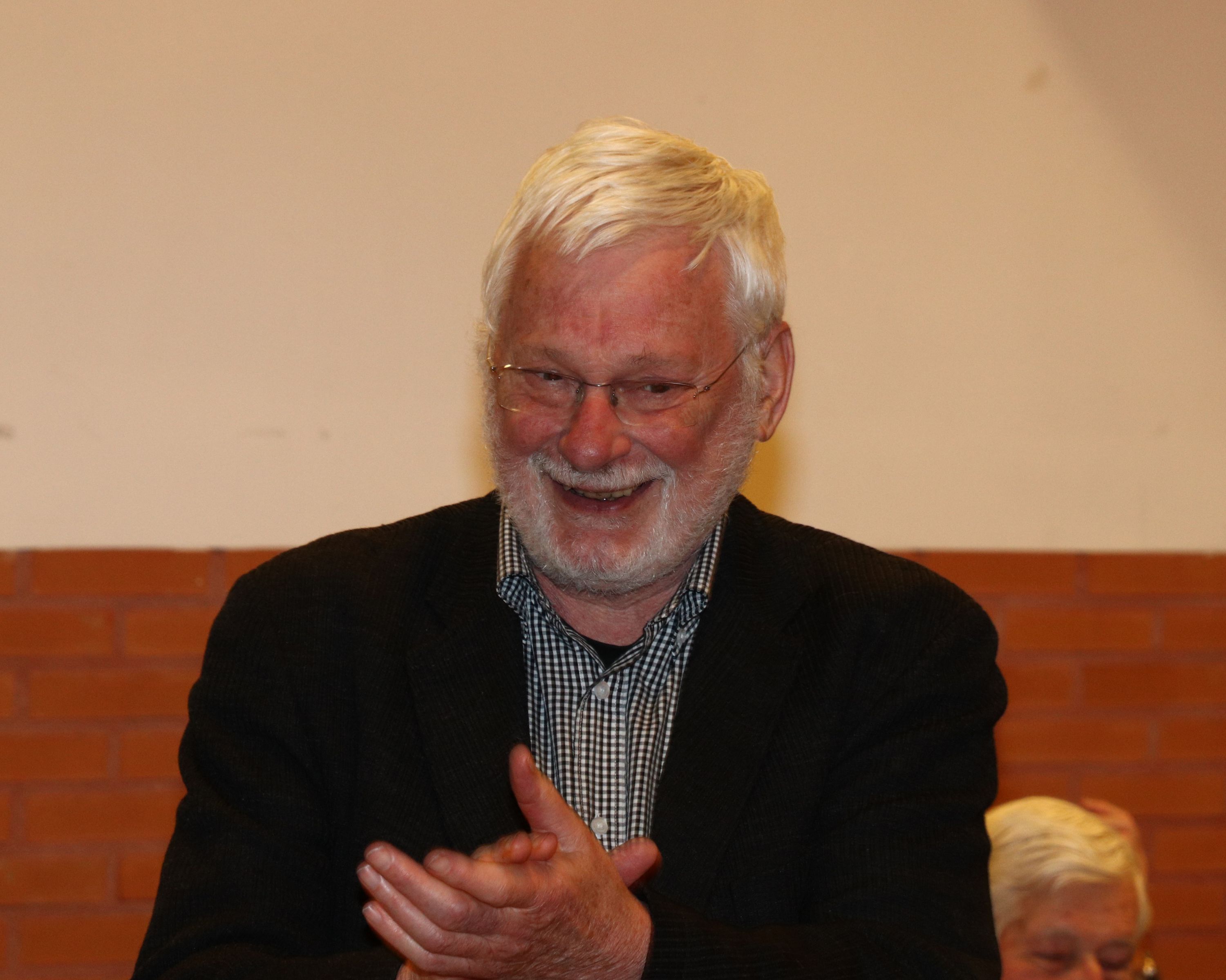 Peter Jonquière, blij verrast met zijn erelidmaatschap.